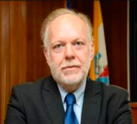 Daniel Daniel